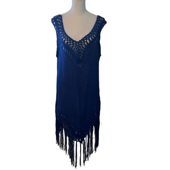 Hotouch szXL blue crocheted trim swimsuit coverup w/fringe around the bottom EUC - Picture 3 of 8